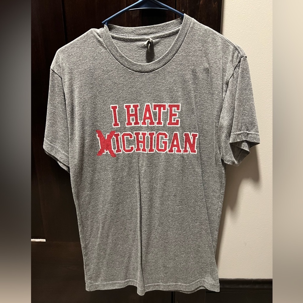 Next Level - Ohio State Lovers shirt 😋 size adult small
